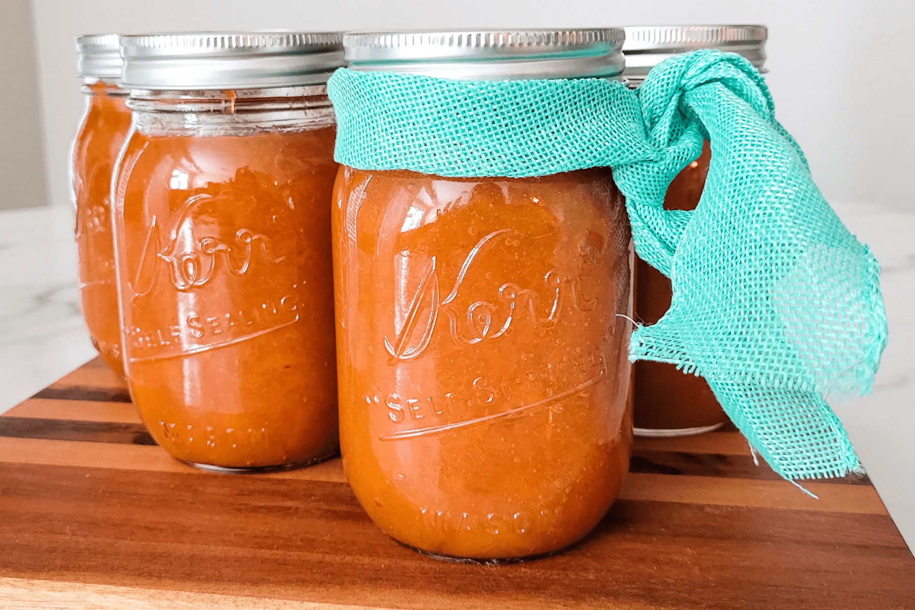Peach Jam Recipe Without Pectin (With Canning Instructions)